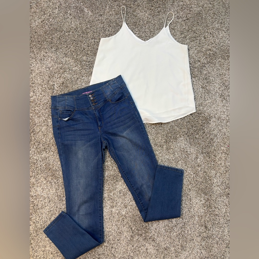 Wax Jean Skinny Jeans & White Cami Outfit L Casual Chic Capsule Set